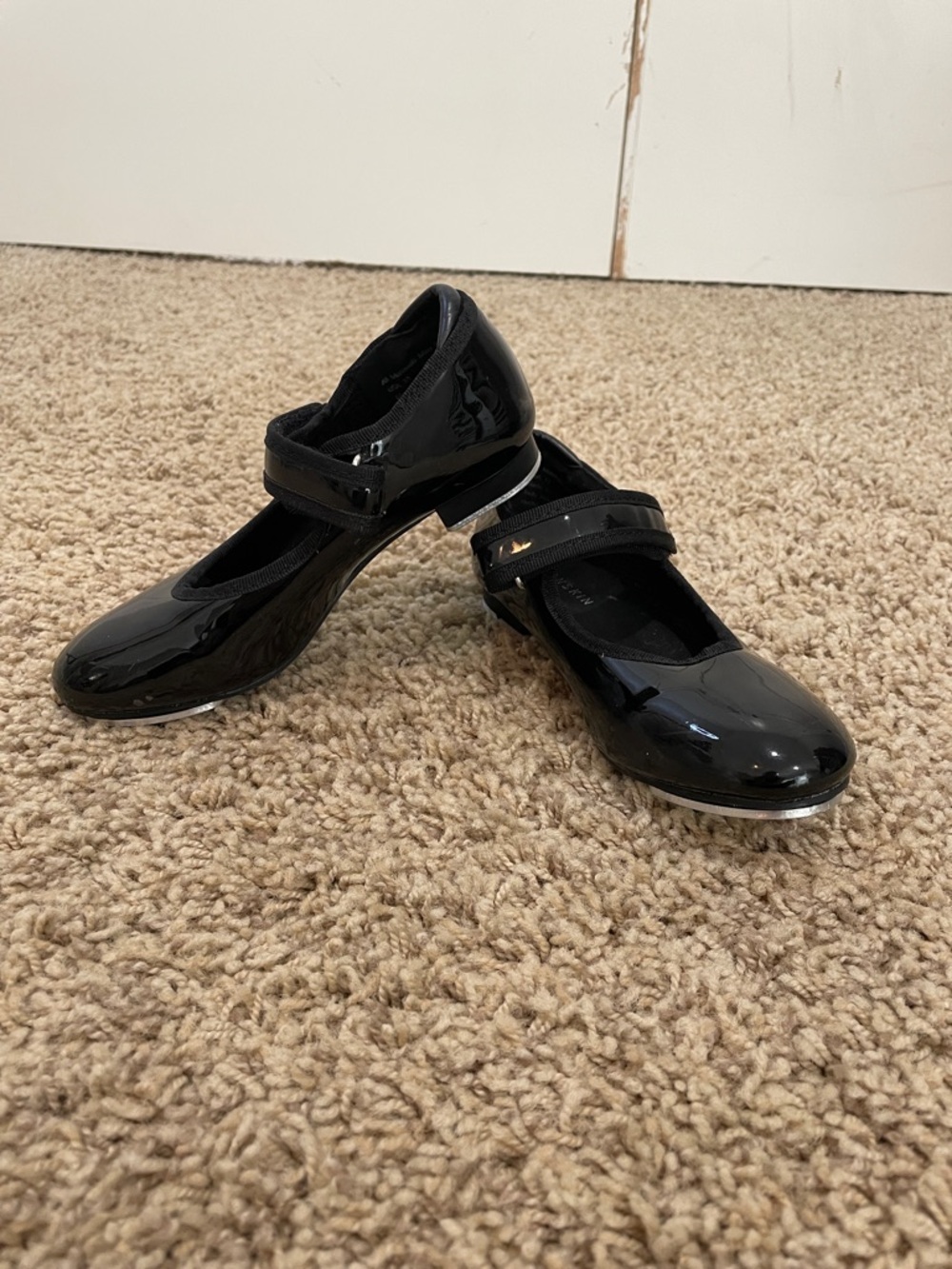 Danskin Black Patent Tap Shoes